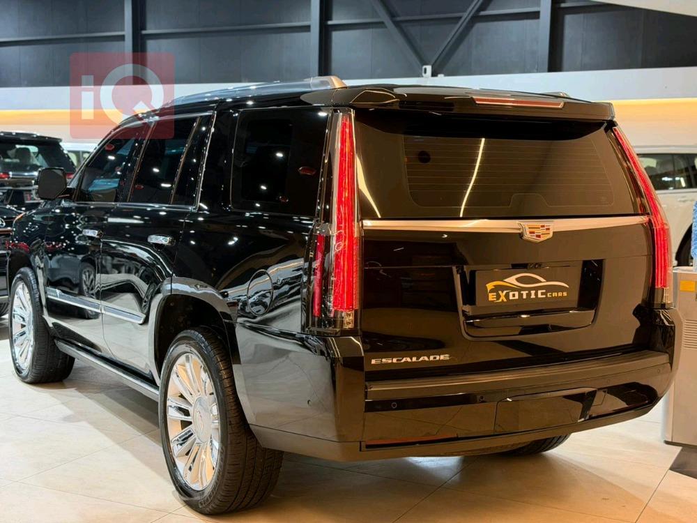 كاديلاك اسكاليد